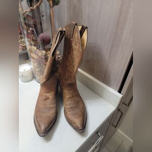 Justin Boots 10.5 D